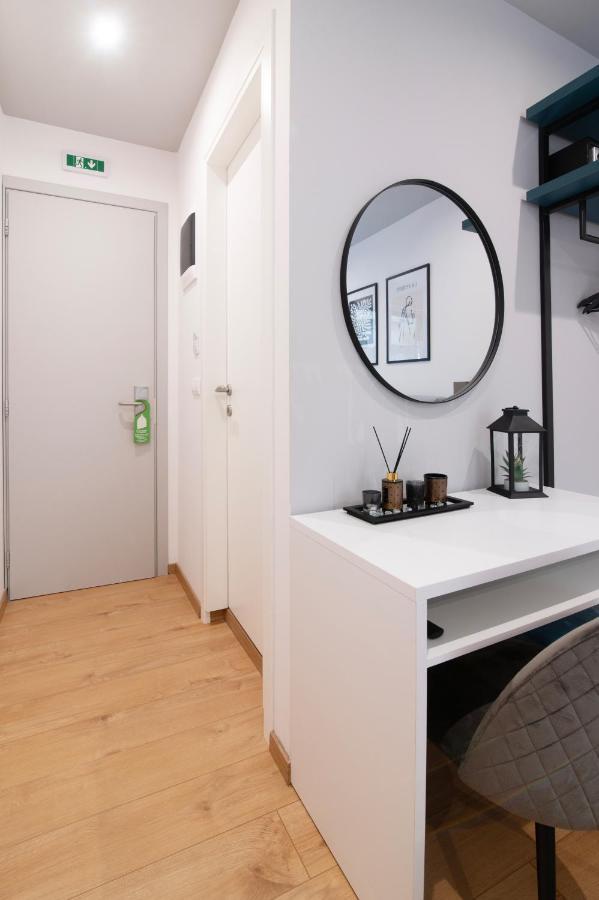 אתונה Olvia Suites מראה חיצוני תמונה